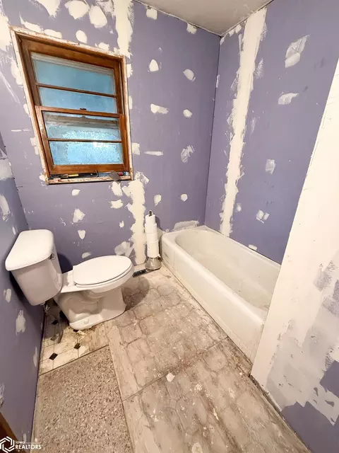 315 6th St SW, Hampton, IA 50441 photo 10