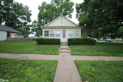 322 N 12th St, Clarinda, IA 51632