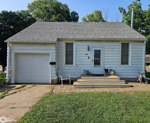 105 K Ave W, Oskaloosa, IA 52577