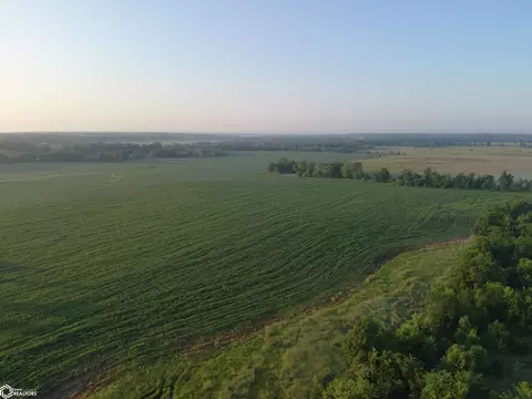 482 Nd St, Centerville, IA 52544 photo 2