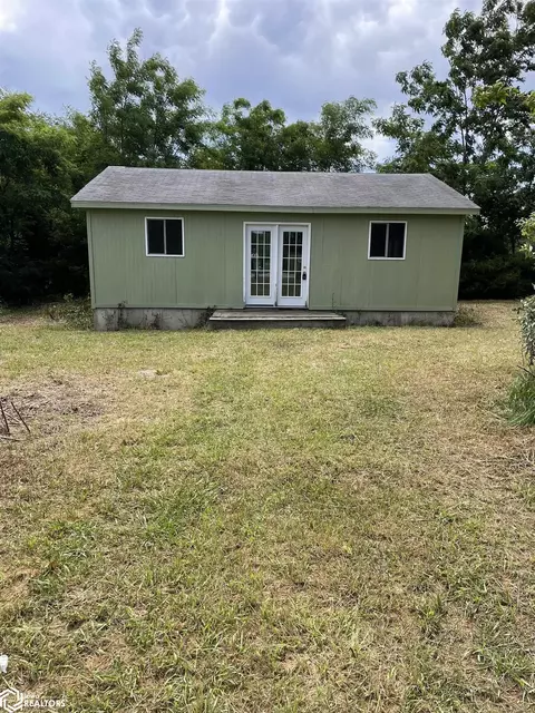 1960 N County Rd 800 Rd, Nauvoo, IL 62354