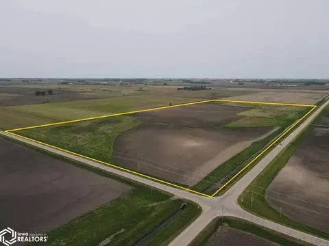 310 Th St At Oak Ave, Forest City, IA 50436