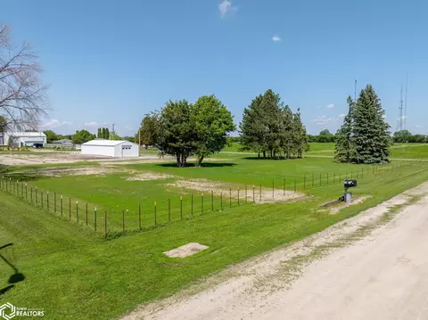20 34th St SE, Mason City, IA 50401
