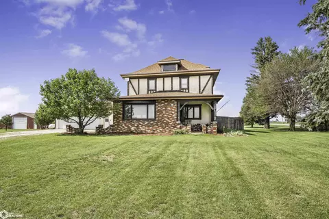 2933 Little Wall Lake Rd, Jewell, IA 50130