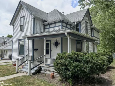 100 E 1st St, Villisca, IA 50864