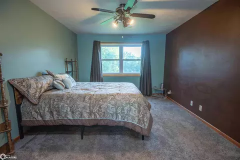 Bedroom - 14277 Eagle Dr, Douds, IA 52551 photo 4 of 4