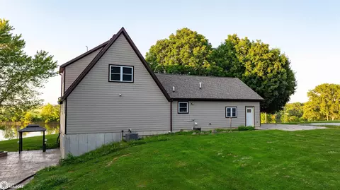 Exterior - 14277 Eagle Dr, Douds, IA 52551 photo 3 of 9