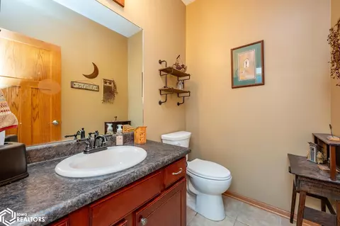 Bath - 105 Everett Cir, Mingo, IA 50168 photo 1 of 4
