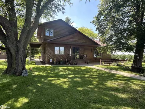 1419 220th St, Sheffield, IA 50475