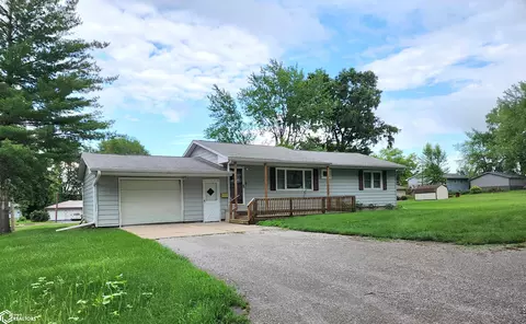306 W South St, Corydon, IA 50060