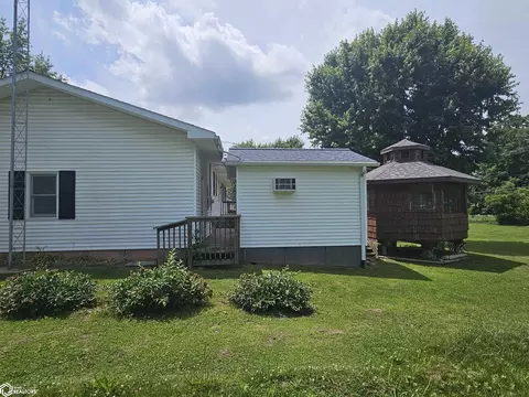 1541 Broadway, Hamilton, IL 62341 photo 2