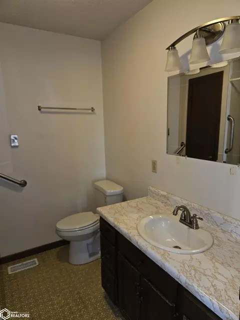 1541 Broadway, Hamilton, IL 62341 photo 11