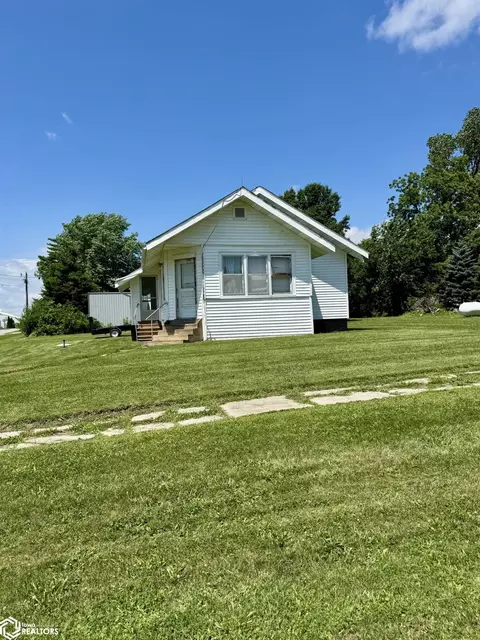 201 Fourth St, Redding, IA 50860