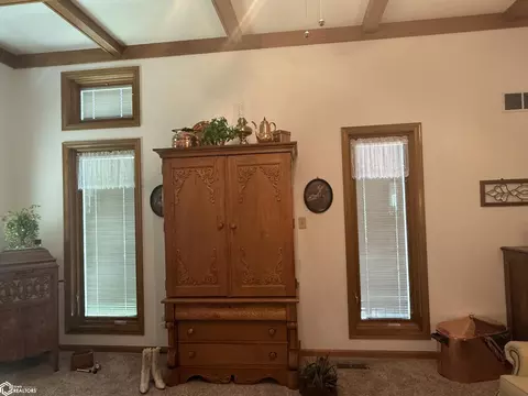 300 N Sumner Ave, Creston, IA 50801 photo 28