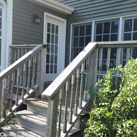 Exterior - 1827 130th St, Bode, IA 50519 photo 3 of 9