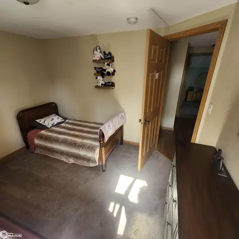 Bedroom - 1827 130th St, Bode, IA 50519 photo 5 of 8