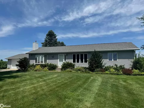 2137 120th St, Fort Dodge, IA 50501