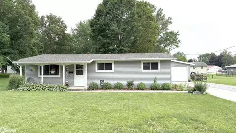 608 2nd Ave, Floyd, IA 50401