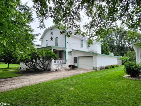 808 Elm St, Webster City, IA 50595