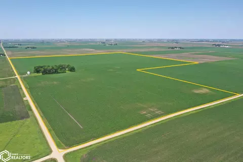 307 280th St, Fenton, IA 50539