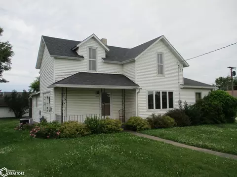 1008 Wilson St, Dysart, IA 52224