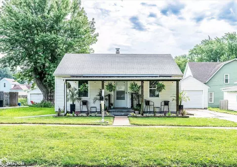 210 N Maple Ave, Logan, IA 51546