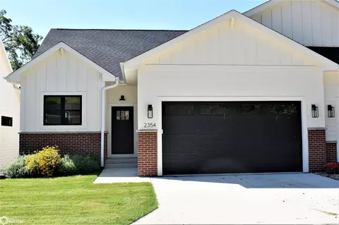 2354 River Rd, Iowa Falls, IA 50126
