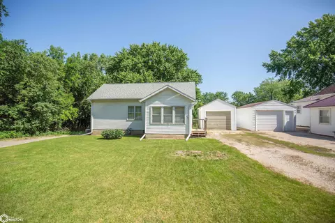720 W State St, Algona, IA 50511
