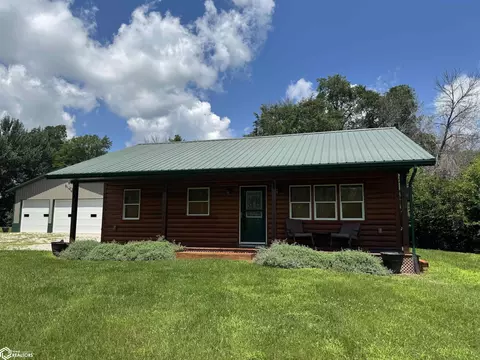 1529 205th St, Gilmore City, IA 50541