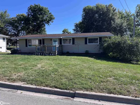 412 N East St, Bloomfield, IA 52537