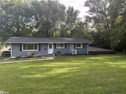 400 W Marion St, Sigourney, IA 52591