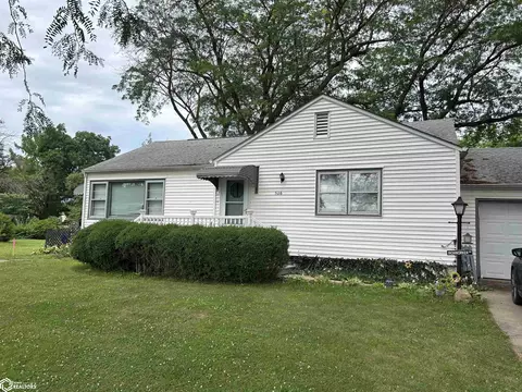 516 University Ave, Donnellson, IA 52625