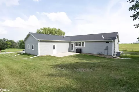 2006 10th St, Eldora, IA 50627 photo 30