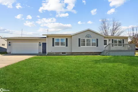 310 Lincoln St, Dysart, IA 52224