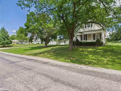 80 S 7th St, Hamilton, IL 62341