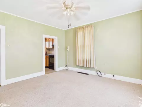 Living - 80 S 7th St, Hamilton, IL 62341 photo 1 of 3
