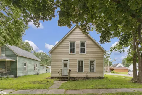 1412 S 13th, Burlington, IA 52601
