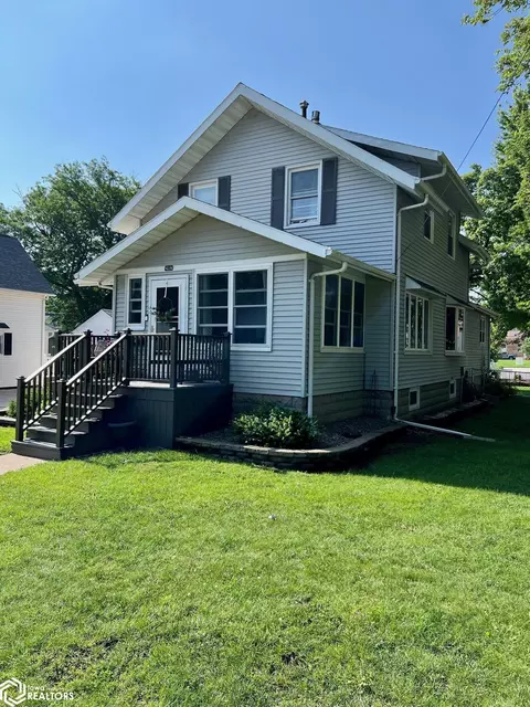 202 2nd Ave NE, Clarion, IA 50525
