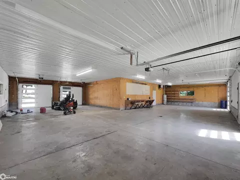 Other - 1440 Olive Ave, Hampton, IA 50441 photo 3 of 13