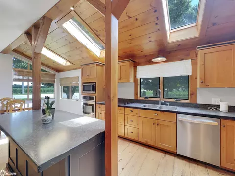 Kitchen - 1440 Olive Ave, Hampton, IA 50441 photo 2 of 5