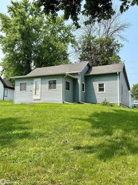 503 Pine St, Atlantic, IA 50022