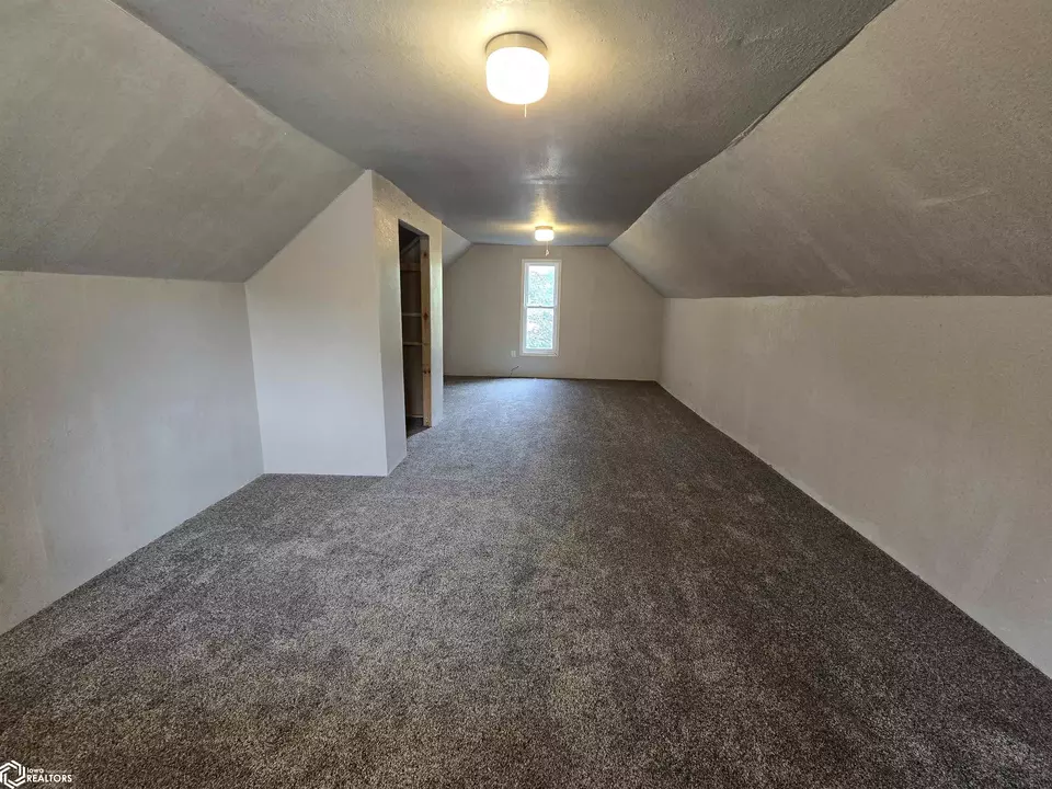 Bedroom - 1110 Elm St, Webster City, IA 50595 photo 7 of 7