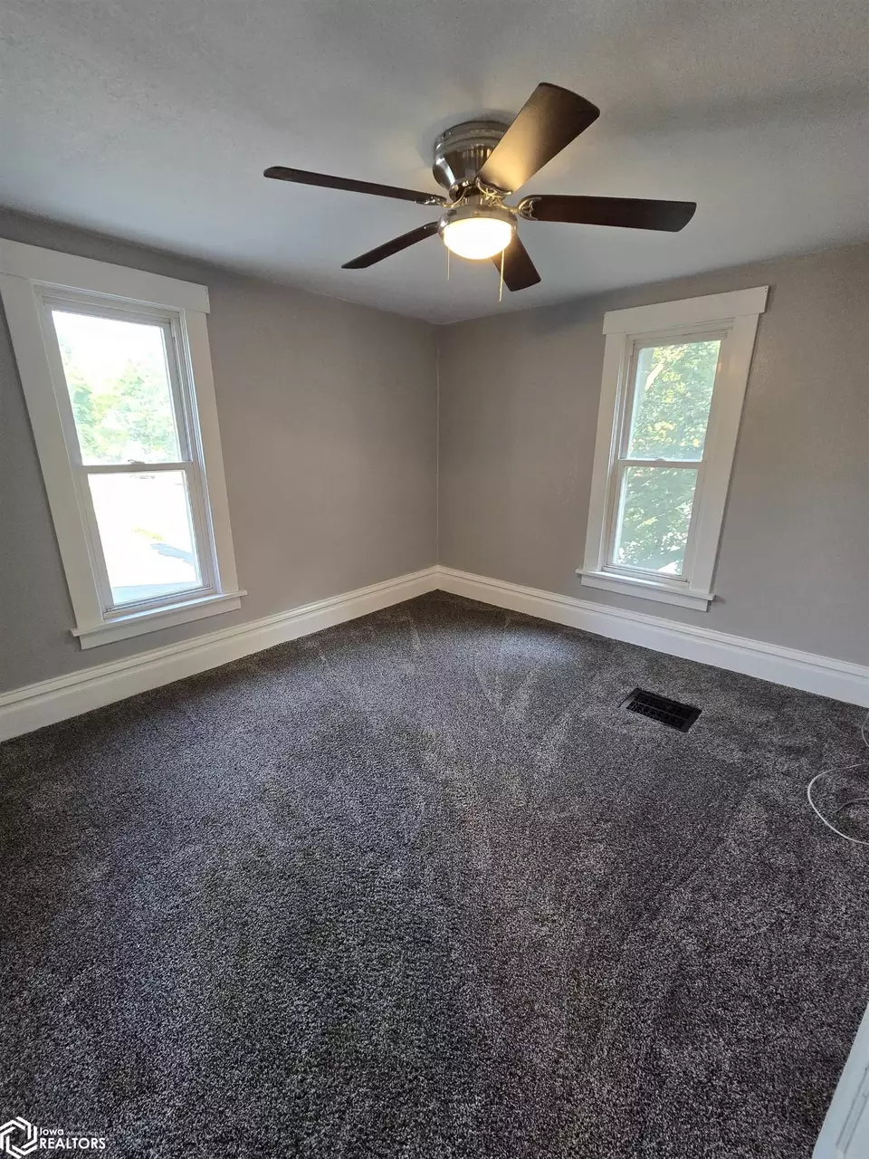 Bedroom - 1110 Elm St, Webster City, IA 50595 photo 5 of 7