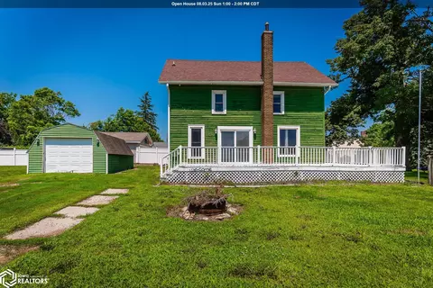101 5th St NW, State Center, IA 50247