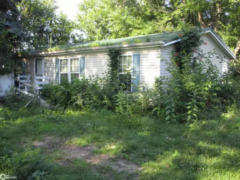 305 Apple St, New Providence, IA 50206