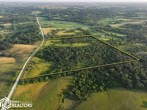 53205 235 Trl, Chariton, IA 50049