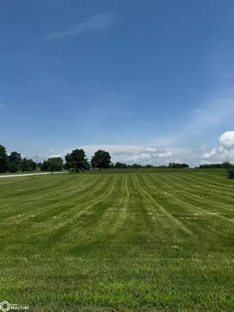0 Golf Ridge Dr, Lamoni, IA 50140