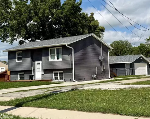 423 N Main St, Osceola, IA 50213