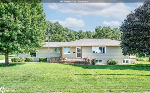 106 8th Ave, Defiance, IA 51527