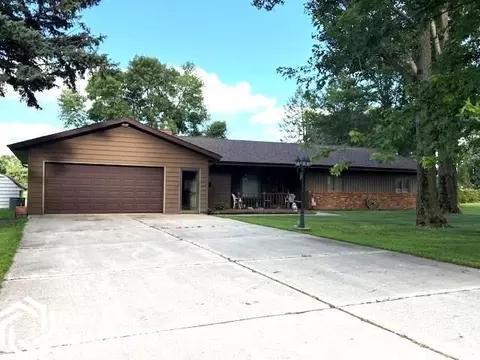 1904 127th Ave, Algona, IA 50511